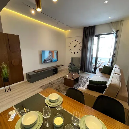 Apartment 21 Square Luxury Center *