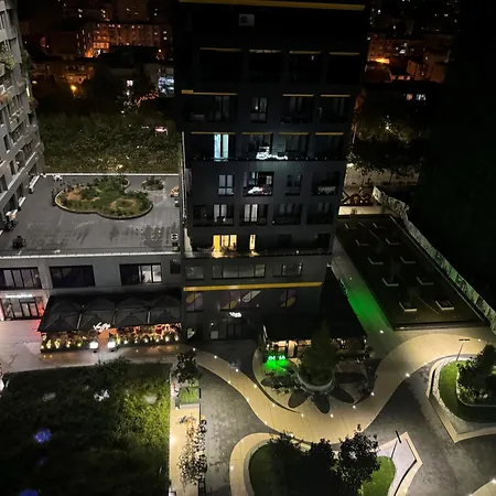 21 Square Luxury Apartments Tirana Center Appartamento