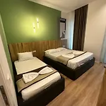 Homerent 21 Square Tirana