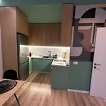 Homerent 21 Square Apartment Tirana