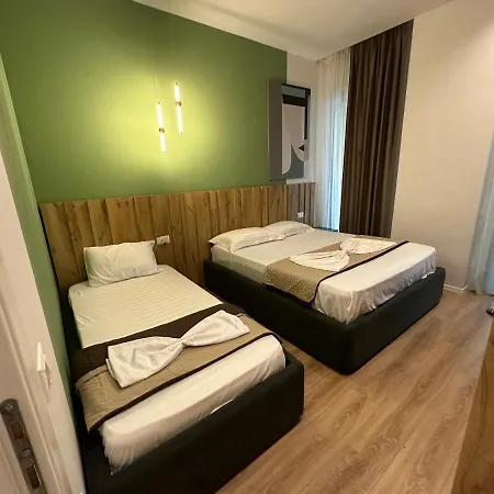 Homerent 21 Square Tirana